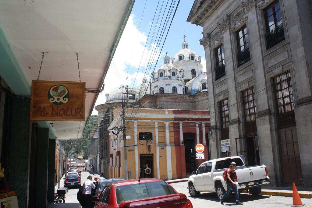 Hotel Kasa Kamelot Quetzaltenango Exterior photo