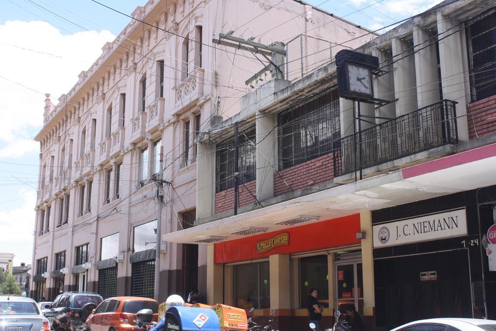Hotel Kasa Kamelot Quetzaltenango Exterior photo